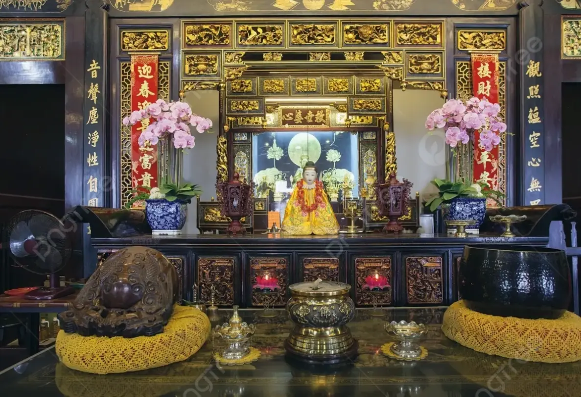 Ảnh bàn thờ tâm linh huyền bí, giúp kết nối sâu sắc với thế giới nội tâm, mang lại sự bình an và thiền định.
