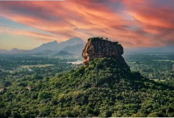 Tìm thấy bình an qua hình ảnh Phật Sri Lanka, nơi sự yên bình lan tỏa, mang lại sức mạnh nội tại.