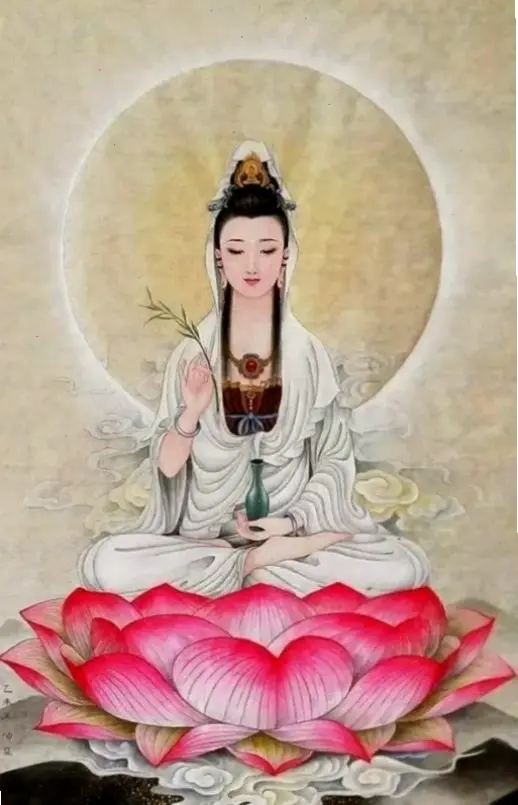 Tượng Quan Âm ngồi – biểu tượng từ bi, giúp bạn tìm thấy sự thanh thản và bình yên trong cuộc sống hàng ngày.