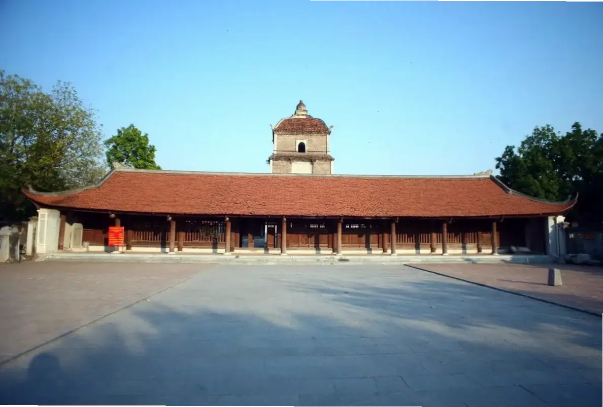 Ảnh chùa cổ kính như Chùa Dâu, lưu giữ nét đẹp văn hóa và lịch sử Phật giáo Việt Nam.