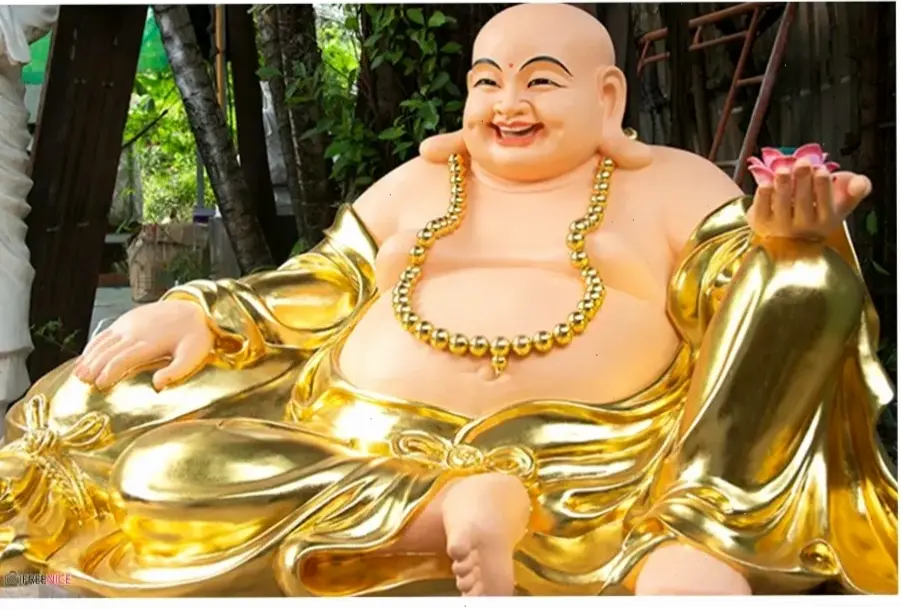 Ảnh Di Lặc tâm linh sâu sắc, giúp kết nối nội tâm, tìm thấy sự an lành và giác ngộ thực sự.