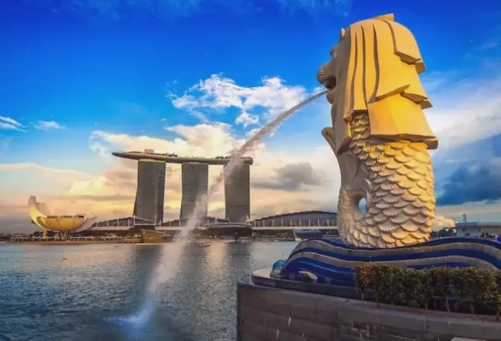 Bình minh Singapore thơ mộng, đón ngày mới với vẻ đẹp thiên nhiên hòa quyện đô thị.