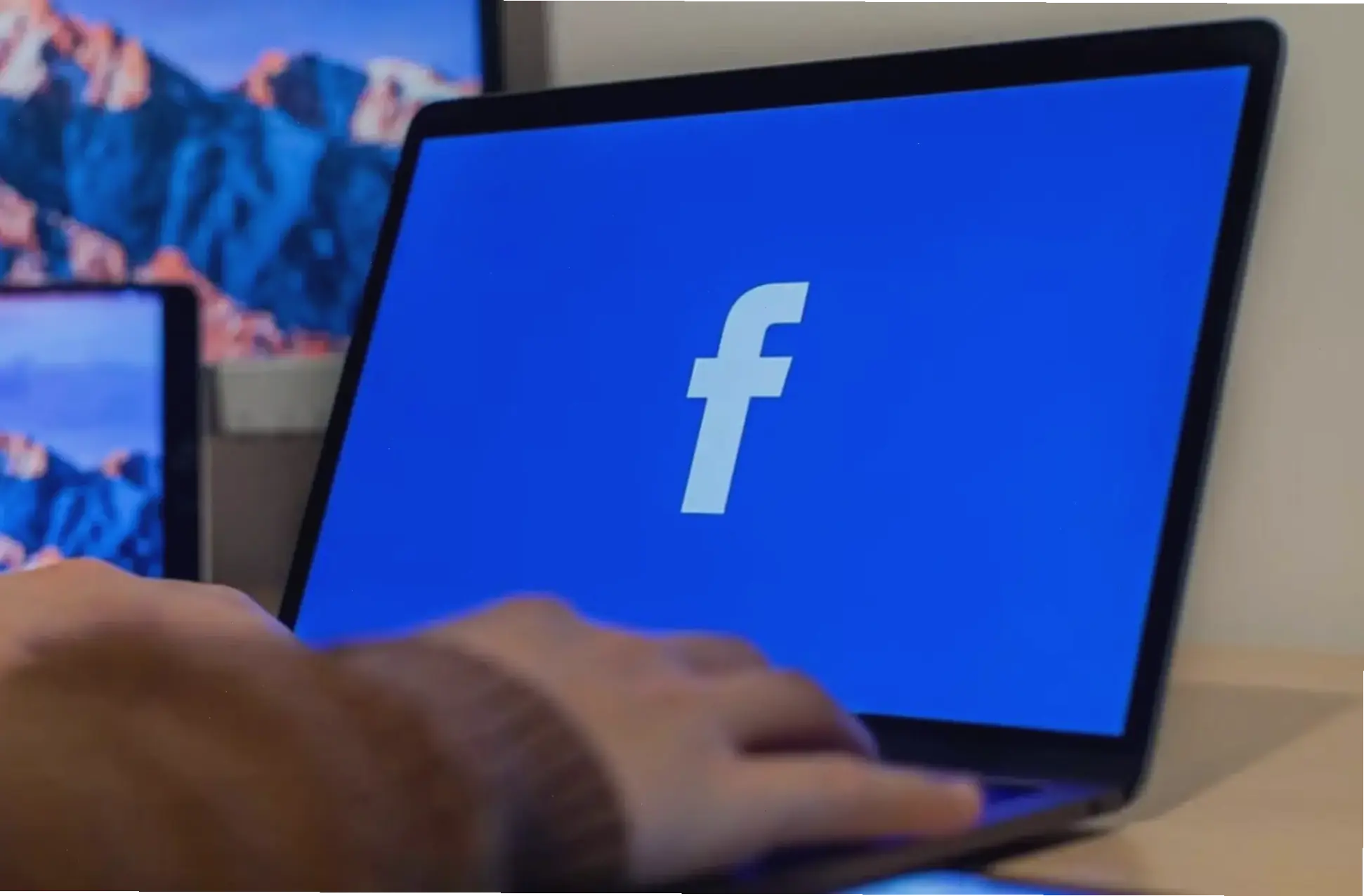 Các bước chi tiết để cài Facebook cho laptop: Mẹo công nghệ giúp bạn làm đúng từ lần đầu