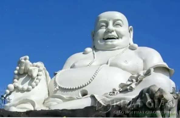 Di Lặc tối giản tinh tế, giúp bạn thư giãn và tìm thấy sự bình yên trong cuộc sống.