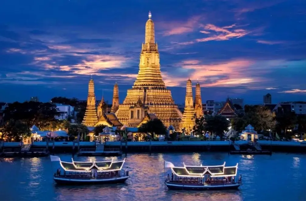 Hình nền Bangkok nghệ thuật sáng tạo, với màu sắc độc đáo và phong cách ấn tượng, biến màn hình thành tác phẩm nghệ thuật cá tính.