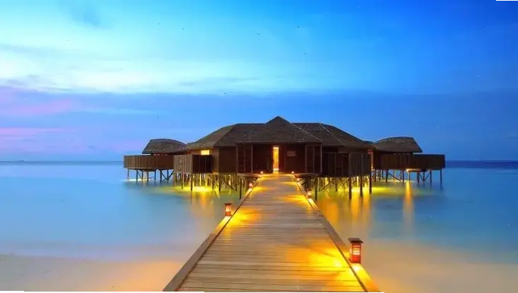 Hình nền điện thoại sóng biển động lực, với làn sóng cuồn cuộn, tạo cảm giác năng động trên màn hình.
