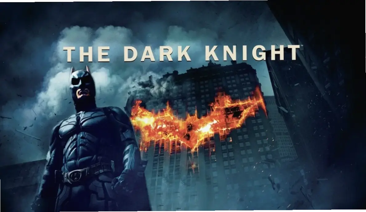 Hình nền The Dark Knight hành động kịch tính, Batman trong những pha rượt đuổi gay cấn.