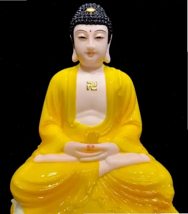 Khám phá chiều sâu tâm linh của A Di Đà qua ánh sáng huyền bí, dẫn dắt bạn đến sự giác ngộ và bình an.