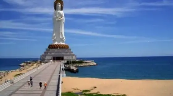 Khám phá Quan Âm tâm linh, nguồn năng lượng tích cực giúp cân bằng và nuôi dưỡng cuộc sống.