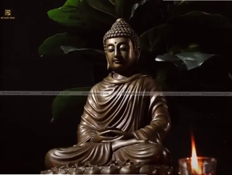 Phật Thích Ca tối giản: Thiết kế đơn giản, mang lại sự tĩnh lặng và tập trung.