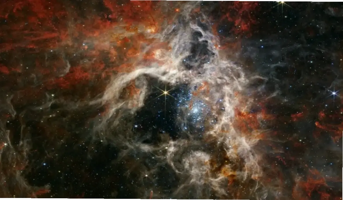 Trường sâu Hubble khám phá sâu vào vũ trụ, phát hiện thiên hà cổ đại ẩn giấu.