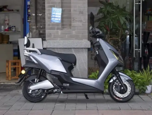 Bảo vệ môi trường với Yadea S3 Pro Eco Motorcycle: Hiệu suất cao, tiết kiệm và thân thiện.