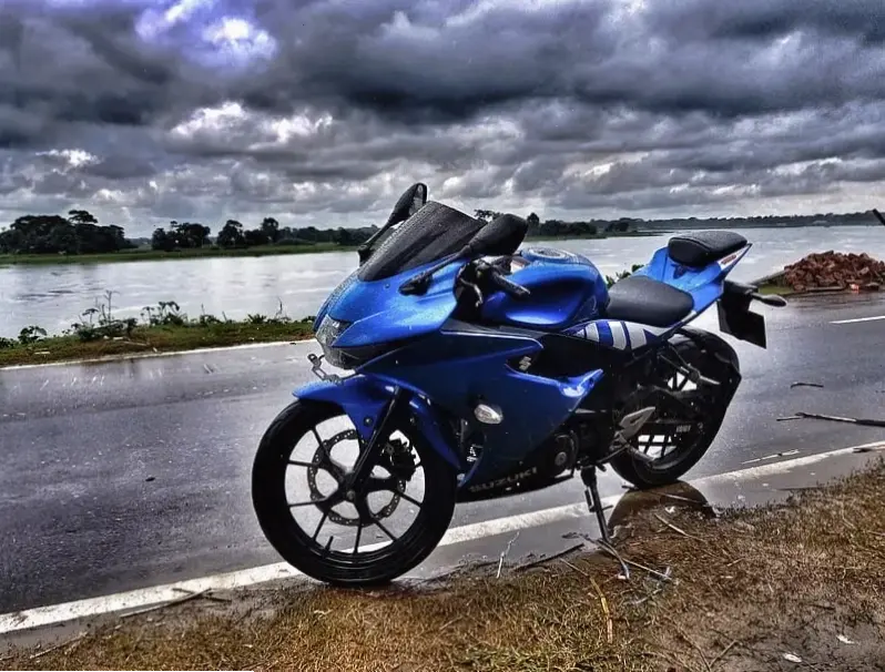 Cảm nhận sự phấn khích từ Suzuki GSX-R150 Sport Bike – thiết kế thể thao, tốc độ đáng kinh ngạc!