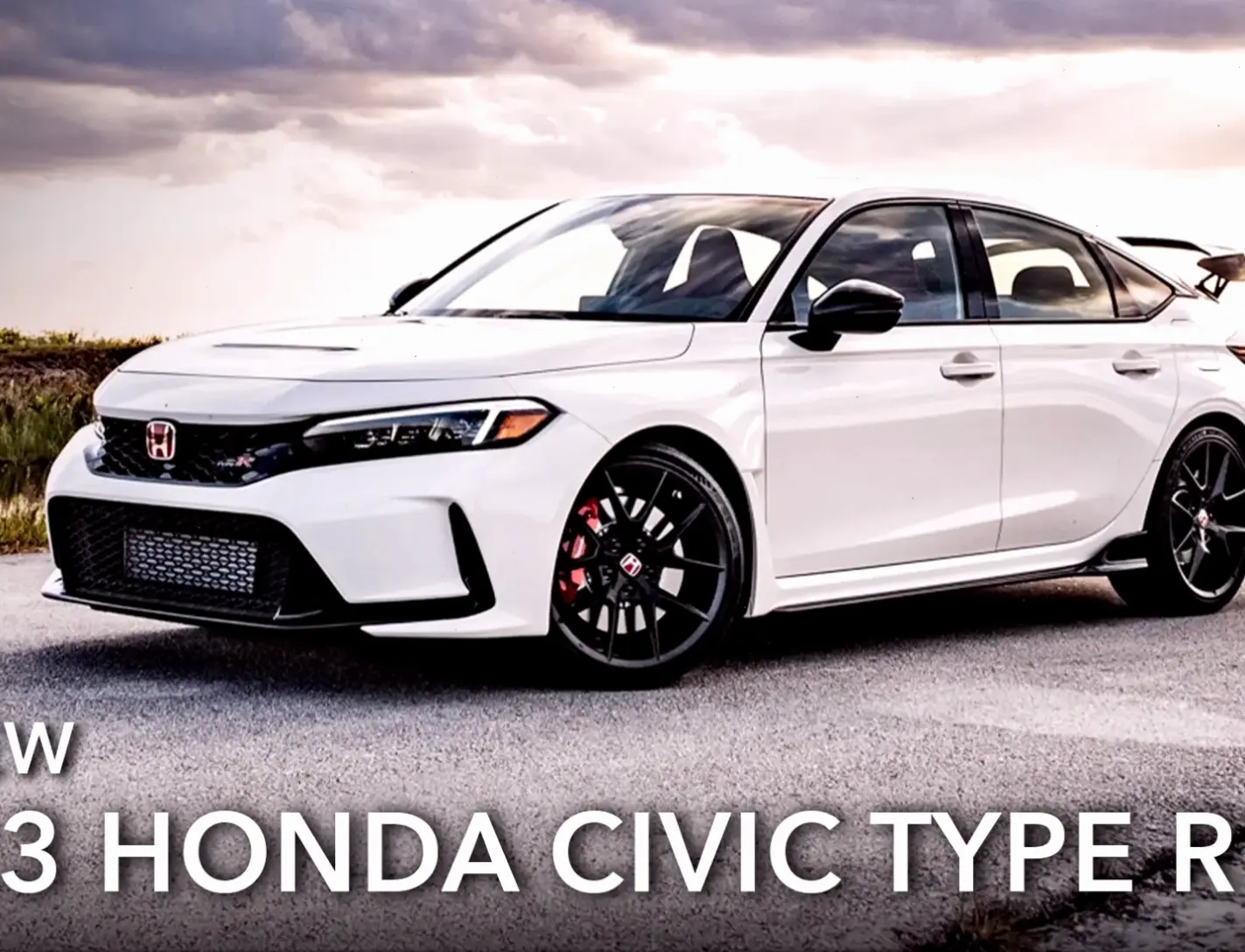 Cảm nhận sức mạnh từ Honda Civic Type R 2.0L Turbo: Động cơ turbo ấn tượng và khả năng xử lý vượt trội!