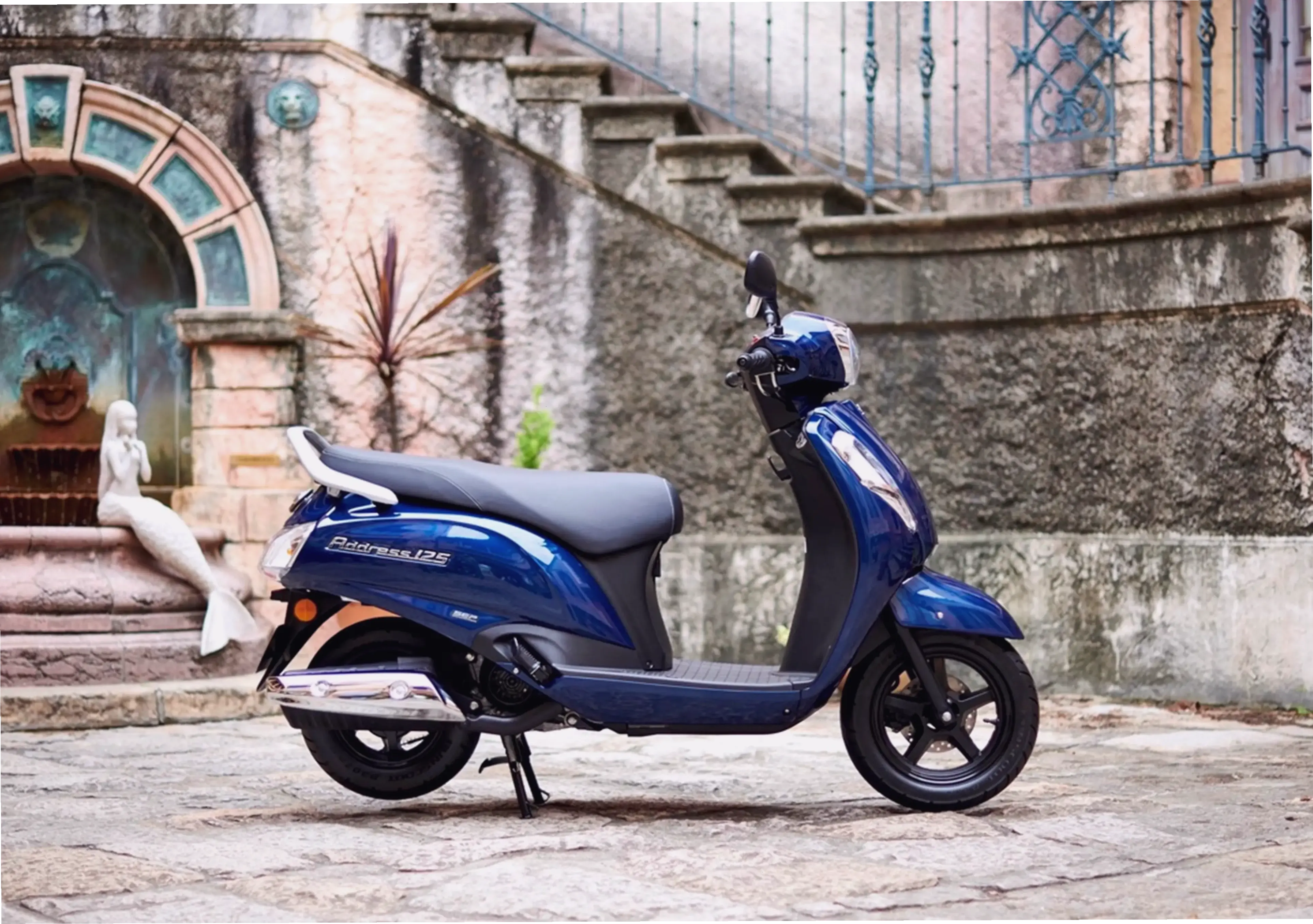 Dễ dàng chinh phục đô thị cùng Suzuki Address Urban Scooter, thiết kế thông minh và linh hoạt!