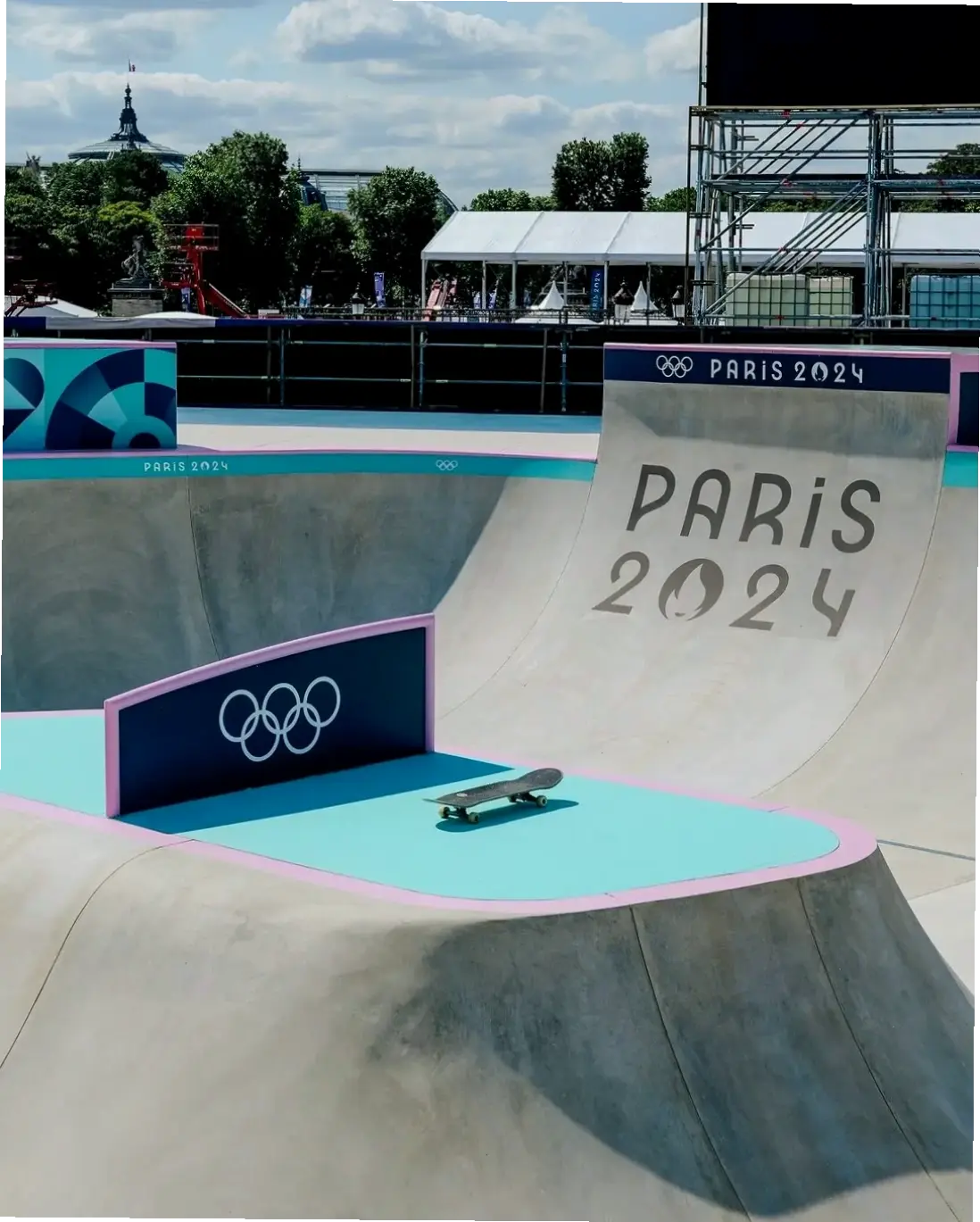 Dibao Creer Urban Scooter lý tưởng cho thành phố, với thiết kế gọn nhẹ và tốc độ linh hoạt.