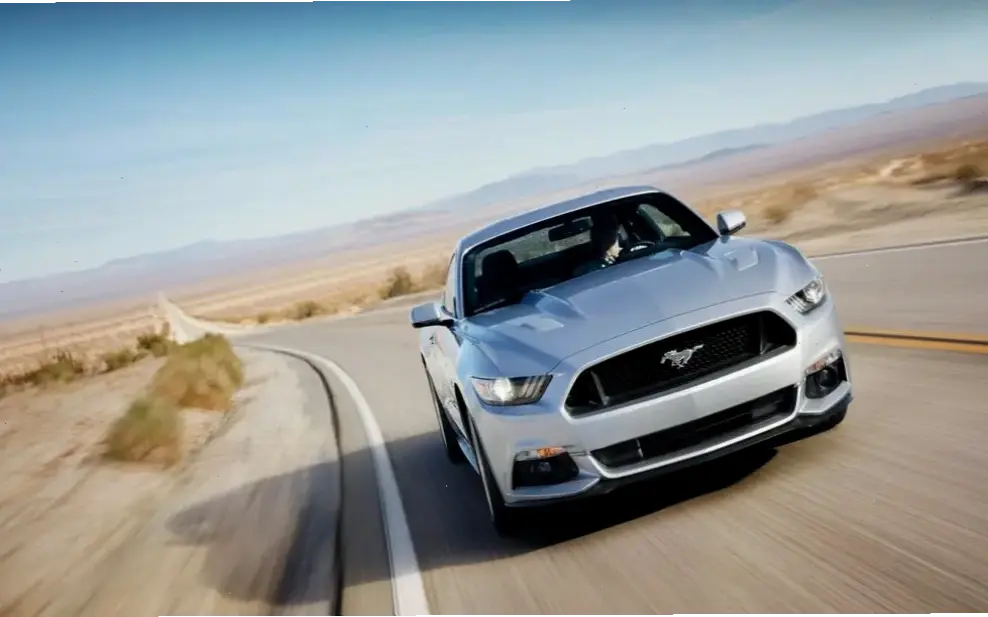 Ford Mustang Premium Coupe mang đến sự sang trọng đẳng cấp và hiệu suất ấn tượng, dành cho giới tinh hoa.