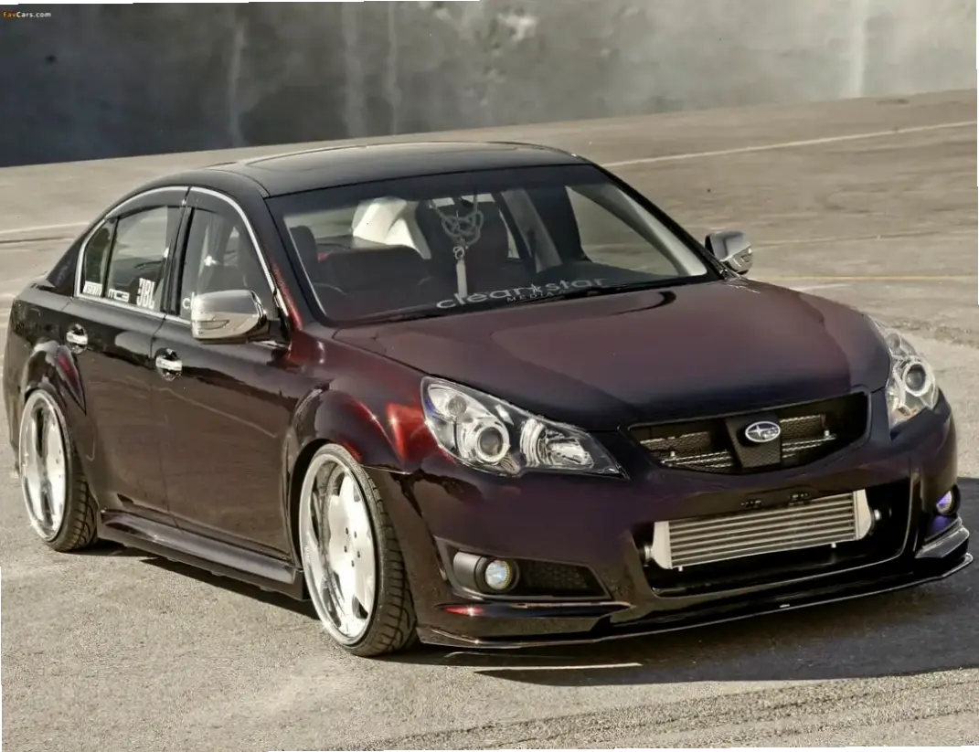 Giữ gìn phong cách cổ điển với Subaru Legacy Classic Car, biểu tượng bền bỉ và lịch lãm qua thời gian.