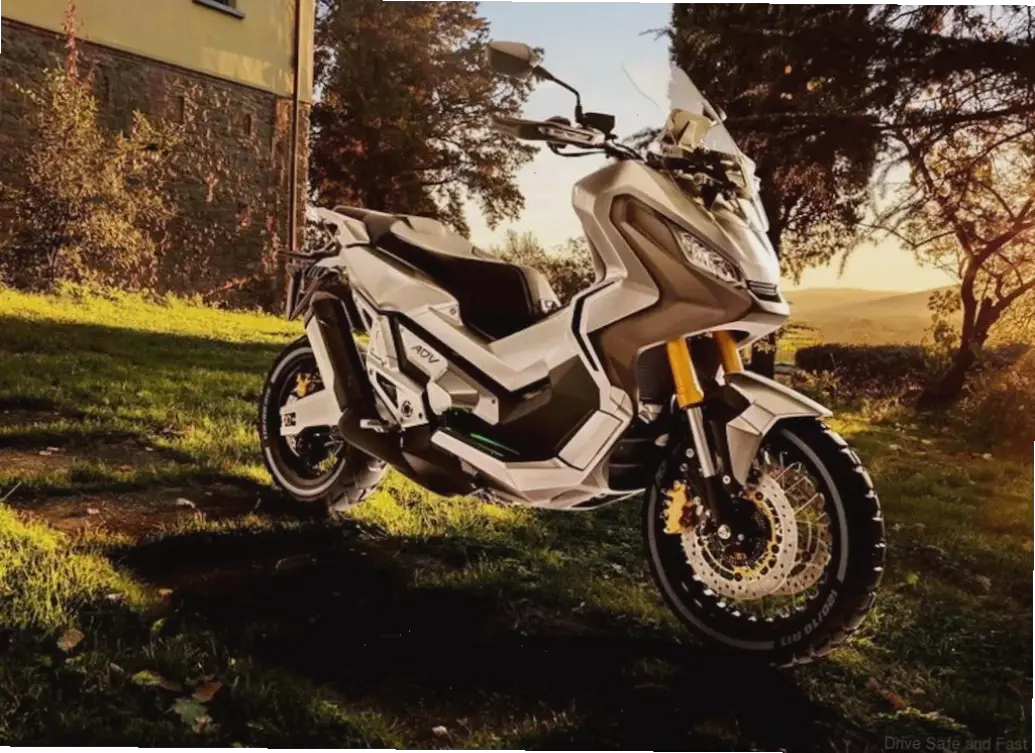 Honda ADV Adventure Vehicle: Sẵn sàng cho mọi địa hình, phiêu lưu đầy cảm hứng và an toàn.