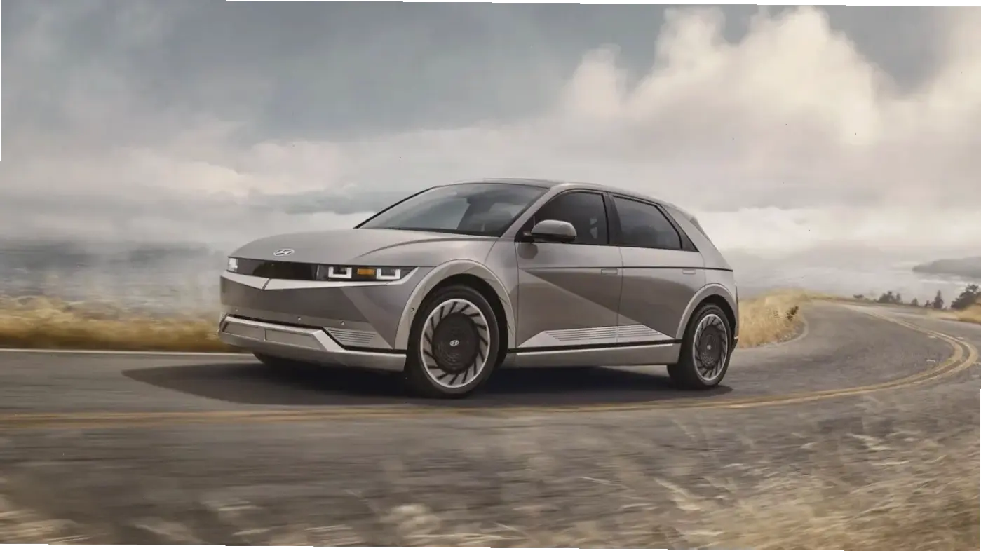 Hyundai Ioniq 5 2023 Model mang đến thiết kế ấn tượng và hiệu suất điện mạnh mẽ, sẵn sàng chinh phục mọi hành trình!