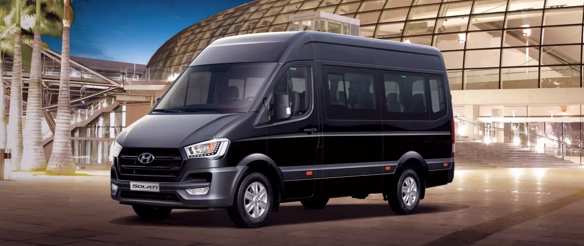 Hyundai Solati Modern Van: Thiết kế đương đại, công nghệ tiên tiến cho lối sống năng động hiện đại.