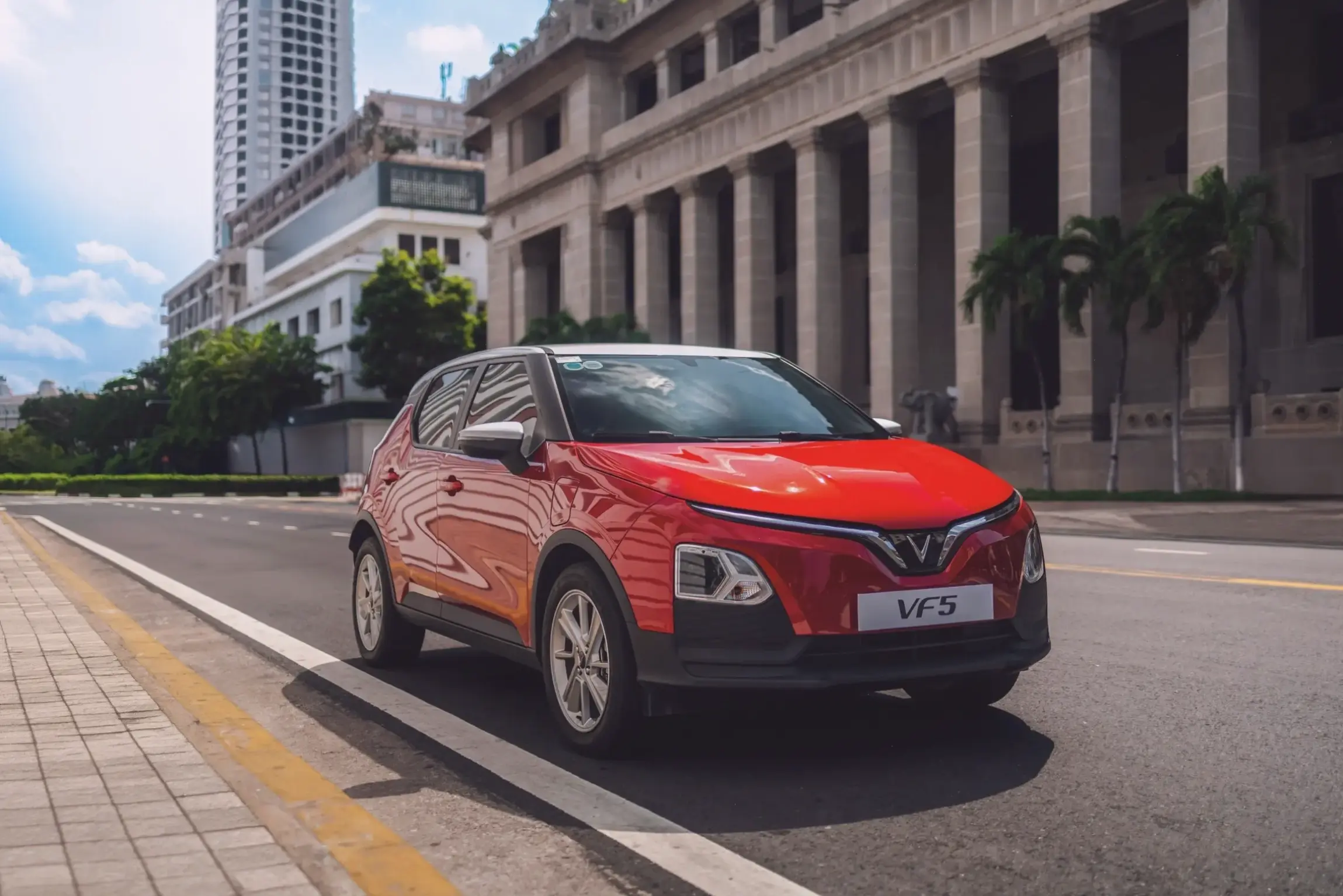 Khám phá VinFast VF 5 Electric SUV 2025: SUV điện tiên tiến, mạnh mẽ và thân thiện môi trường cho mọi hành trình!
