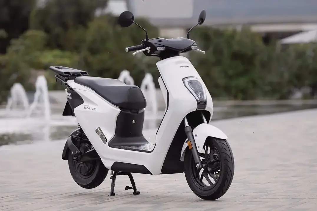 Lựa chọn thông minh: VinFast Evo 200 Affordable Electric mang đến giá trị cao với công nghệ điện tiết kiệm!