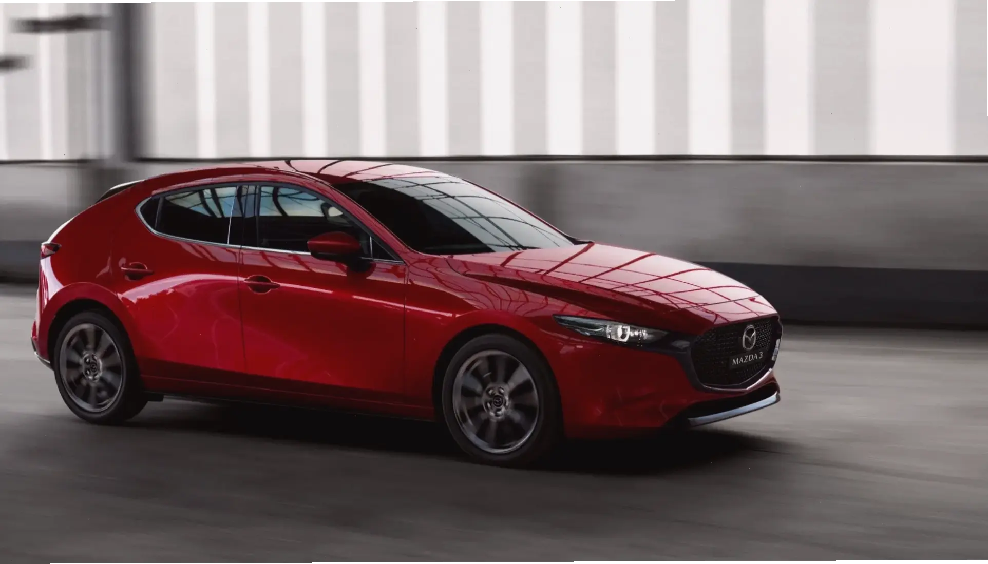 Mazda 3 Eco Car: Tiết kiệm nhiên liệu, thân thiện môi trường, vẫn giữ hiệu suất và thiết kế Mazda nổi bật.