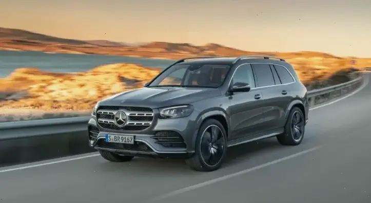 Mercedes-Benz GLS Luxury Car với nội thất cao cấp, mang đến sự tiện nghi tối ưu và trải nghiệm sang trọng tuyệt đối.