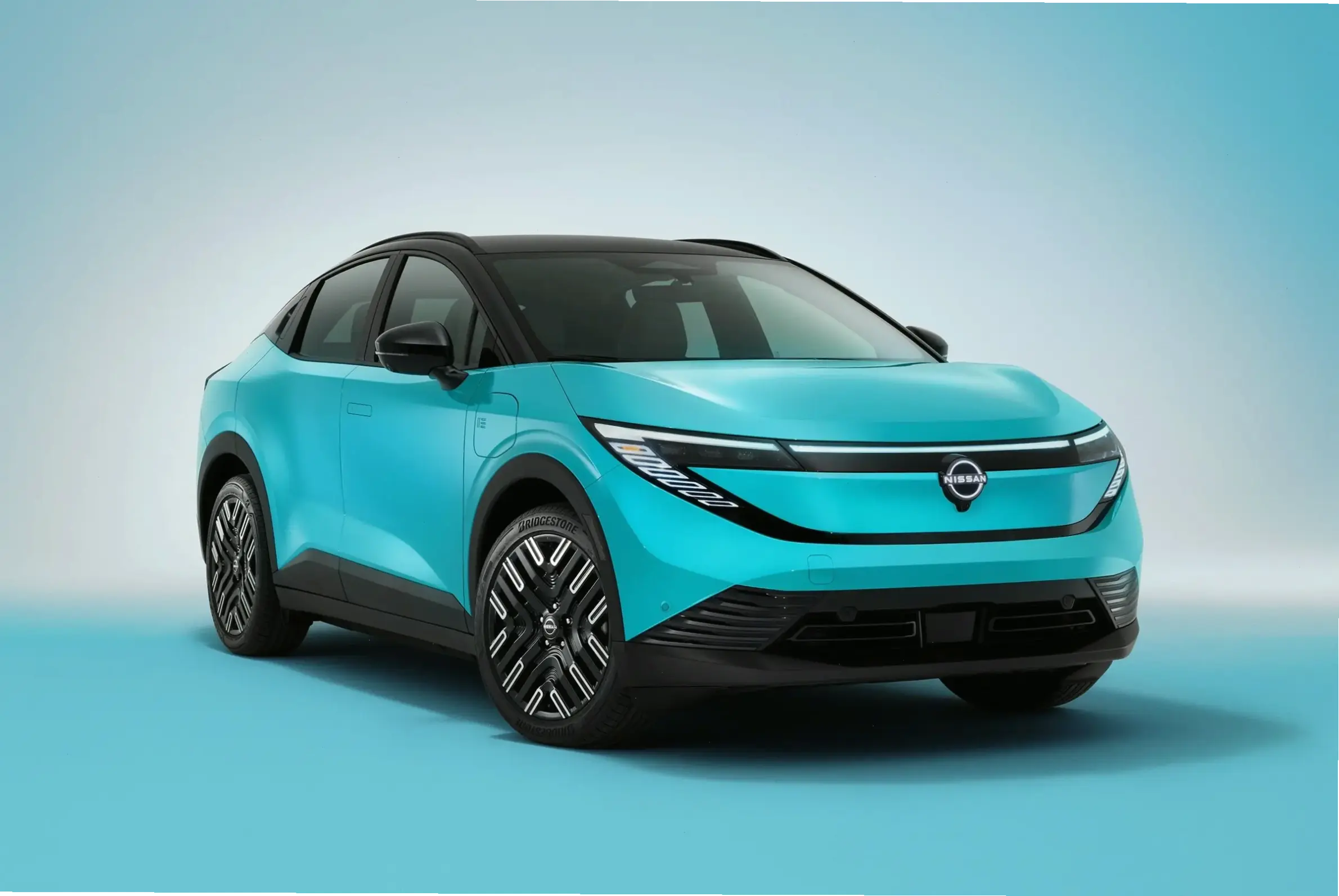 Nissan Leaf Modern Hatchback: Thiết kế đương đại, công nghệ tiên tiến, mang lại sự tiện lợi hàng ngày.