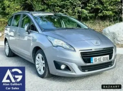 Peugeot 5008 1.6L Turbo: Động cơ mạnh mẽ tiết kiệm nhiên liệu, kết hợp phong cách SUV, chinh phục mọi địa hình dễ dàng.