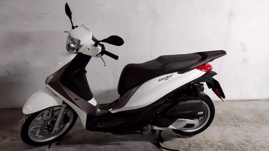 Piaggio Medley Eco Scooter thân thiện môi trường, tiết kiệm nhiên liệu và tiện lợi cho lối sống xanh!