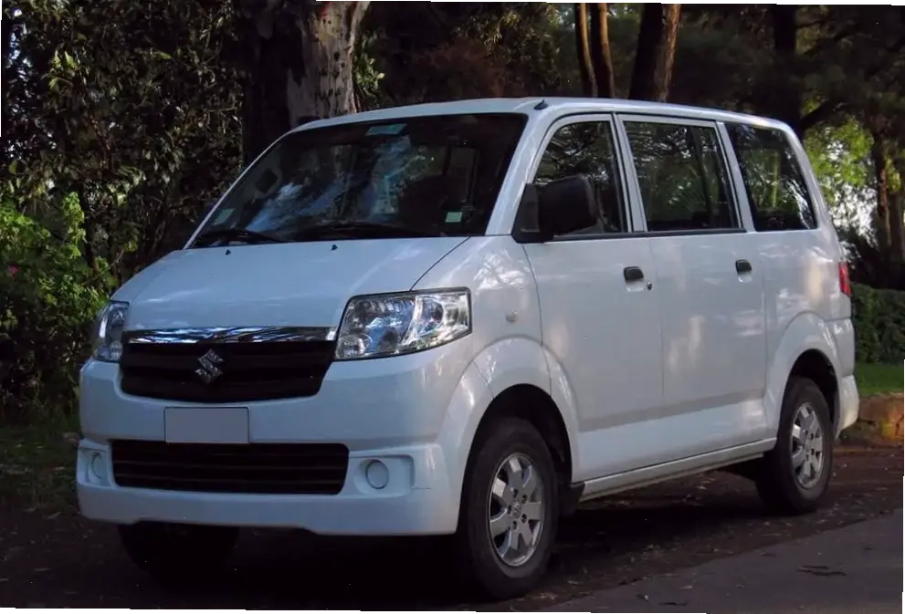 Suzuki APV Family Vehicle an toàn và tiện lợi, lý tưởng cho mọi chuyến đi gia đình.