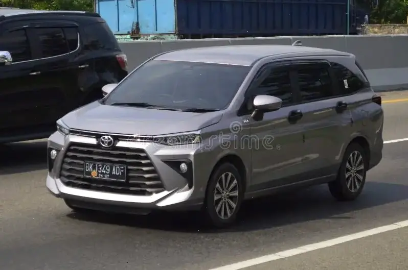 Trải nghiệm Toyota Avanza 2023 Model với công nghệ tiên tiến và không gian rộng rãi, an toàn tuyệt đối!