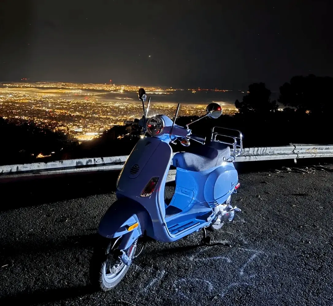 Vespa LX Modern Vehicle kết hợp hiện đại và truyền thống, chiếc xe lý tưởng cho lối sống đương đại!