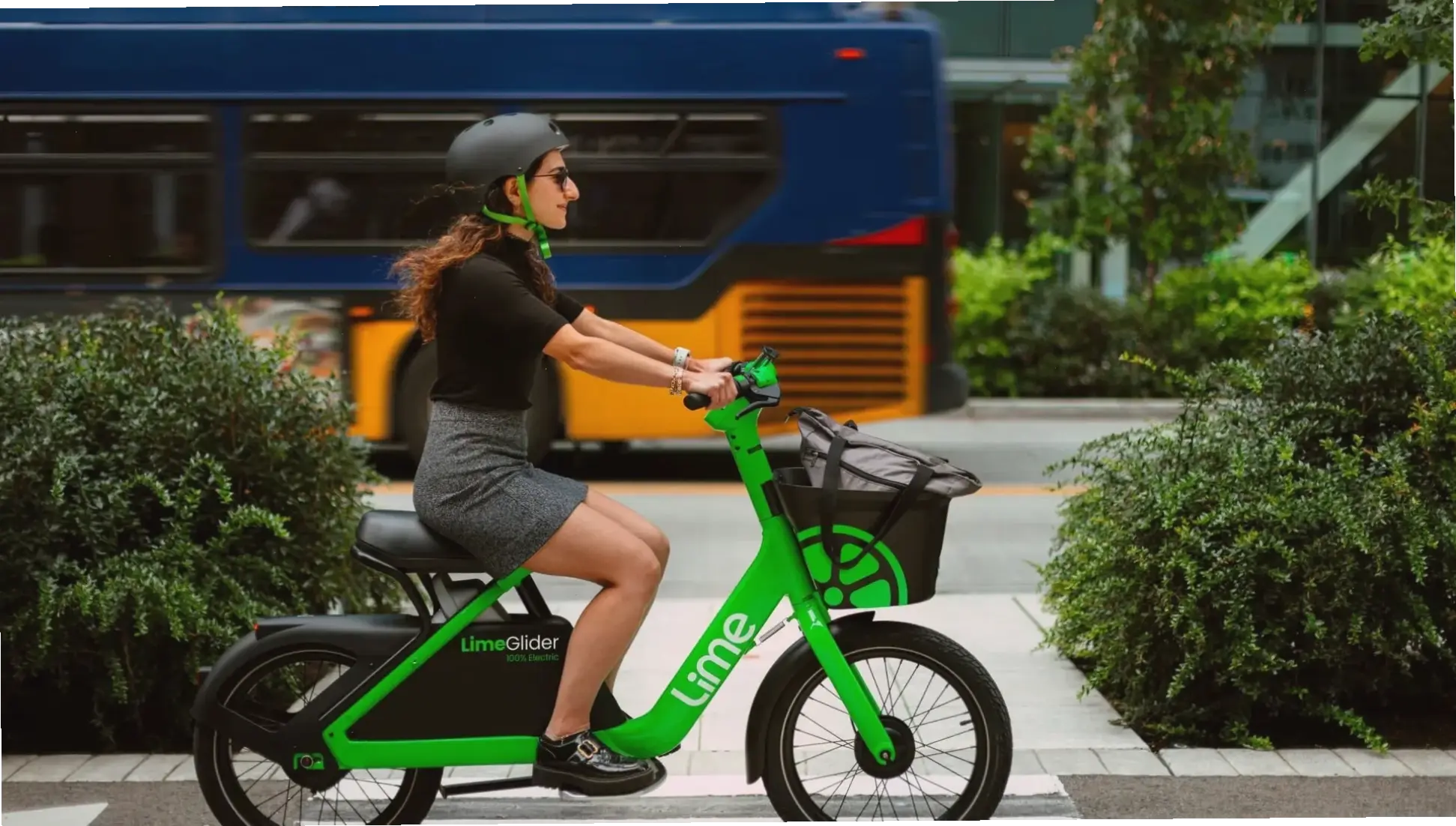 VinFast Evo 100 Electric Bike: Đi xa hơn với năng lượng sạch và phong cách hiện đại!