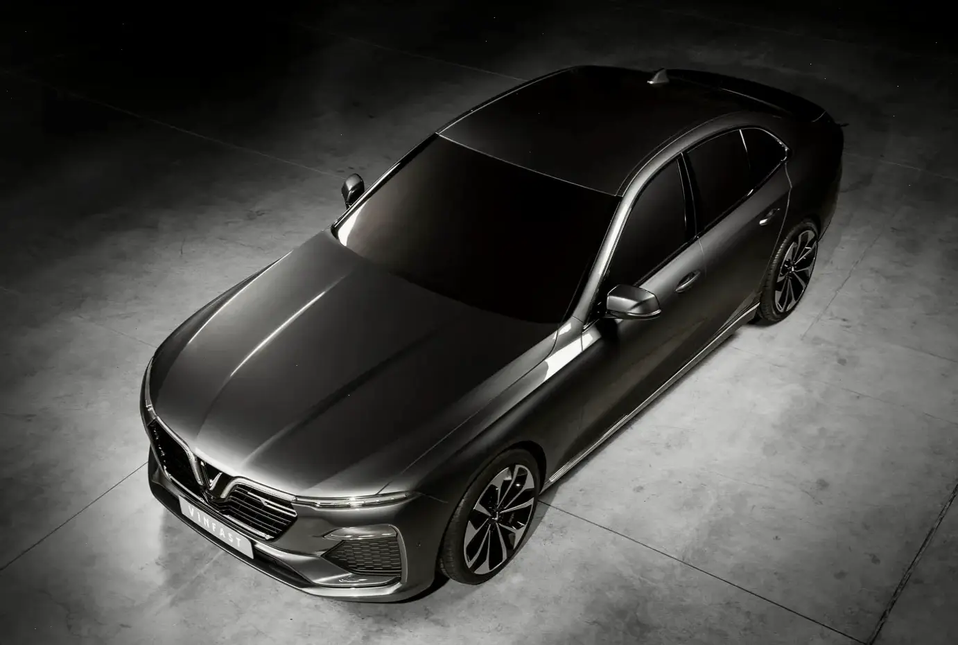 VinFast LUX A2.0 Urban Sedan lý tưởng cho đô thị, với sự linh hoạt và tiện nghi, giúp bạn di chuyển dễ dàng hơn.