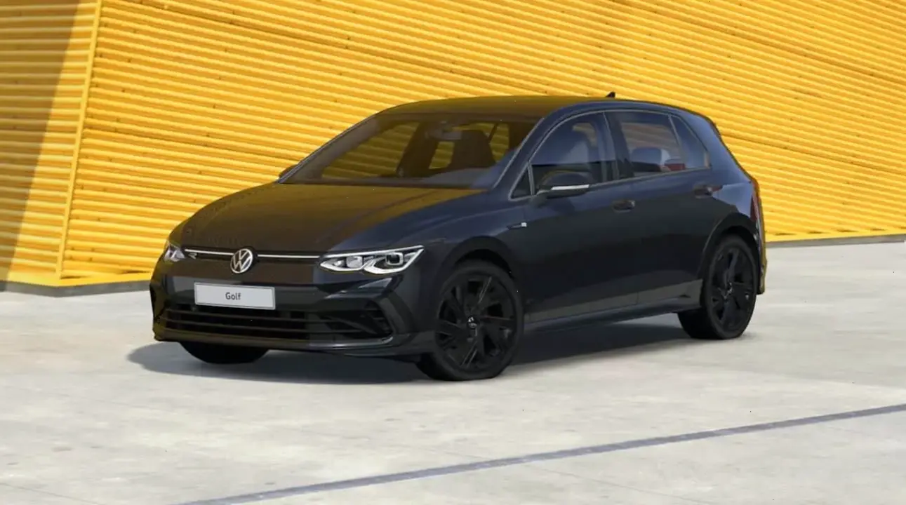 Volkswagen Golf Sport Hatchback: Thiết kế thể thao năng động, sẵn sàng chinh phục mọi đường phố.