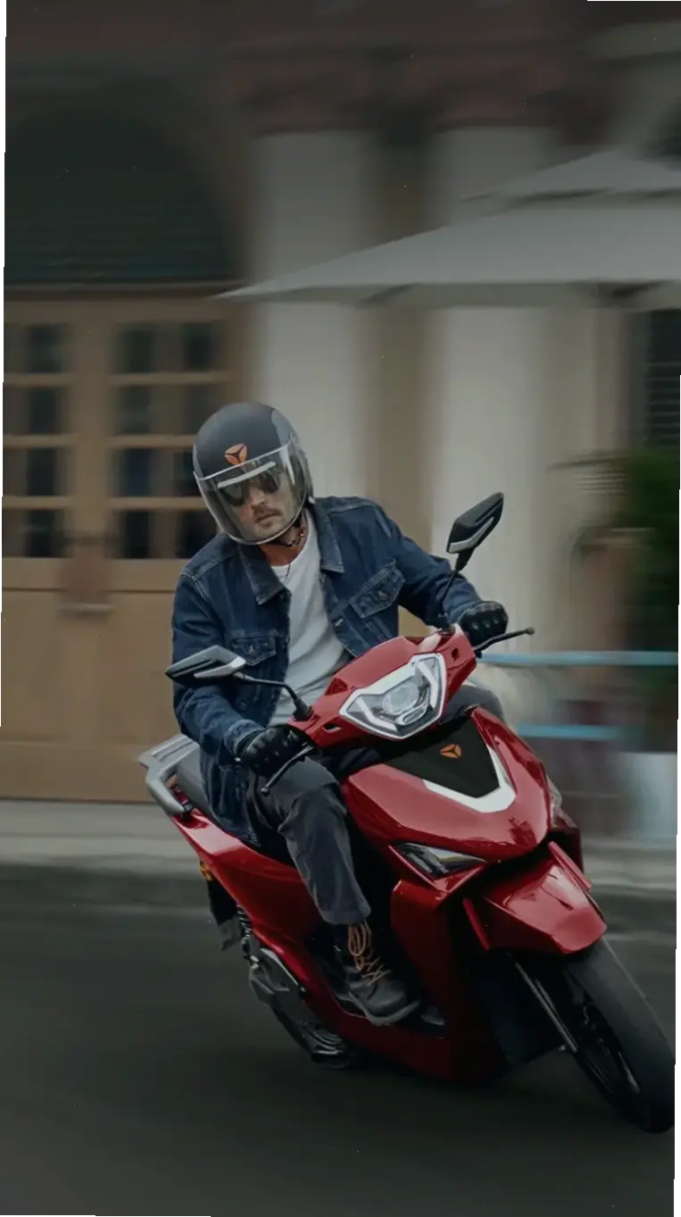 Yadea Voltguard Electric Scooter 2025 mang công nghệ tiên tiến, di chuyển xanh và hiệu suất mạnh mẽ cho mọi hành trình!