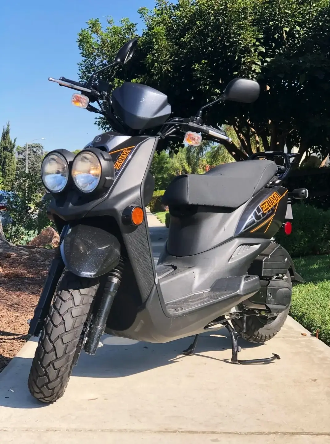 Yamaha Zuma Affordable Vehicle: Giá cả hợp lý, chất lượng vượt trội, lựa chọn thông minh cho mọi nhu cầu di chuyển!