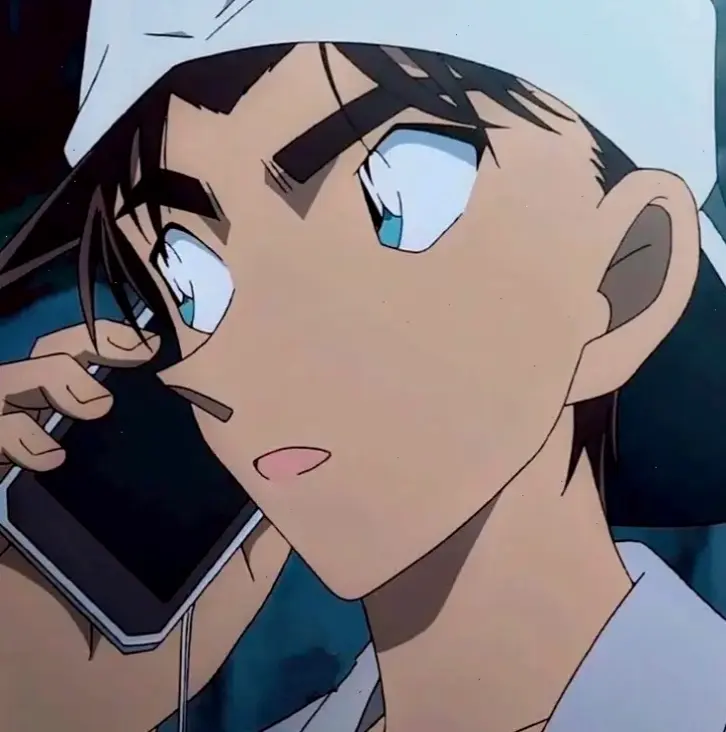 Ảnh Heiji Hattori: Chàng trai phá án với phong cách độc đáo, luôn sẵn sàng phiêu lưu.