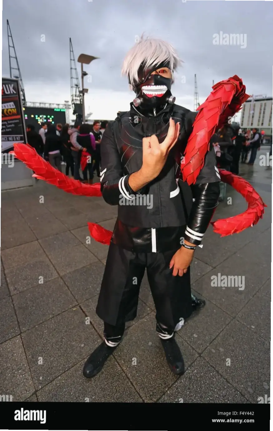 Cosplay Ken Kaneki: Sự sáng tạo trong việc tái hiện hình ảnh ghoul, mang đến trải nghiệm thú vị.