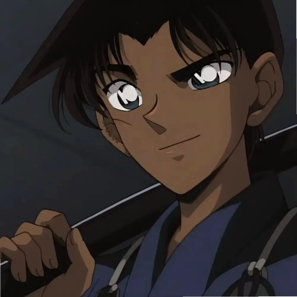 Hattori Heiji cao 180 cm: Chiều cao lý tưởng, giúp anh ấy vượt trội trong phá án.