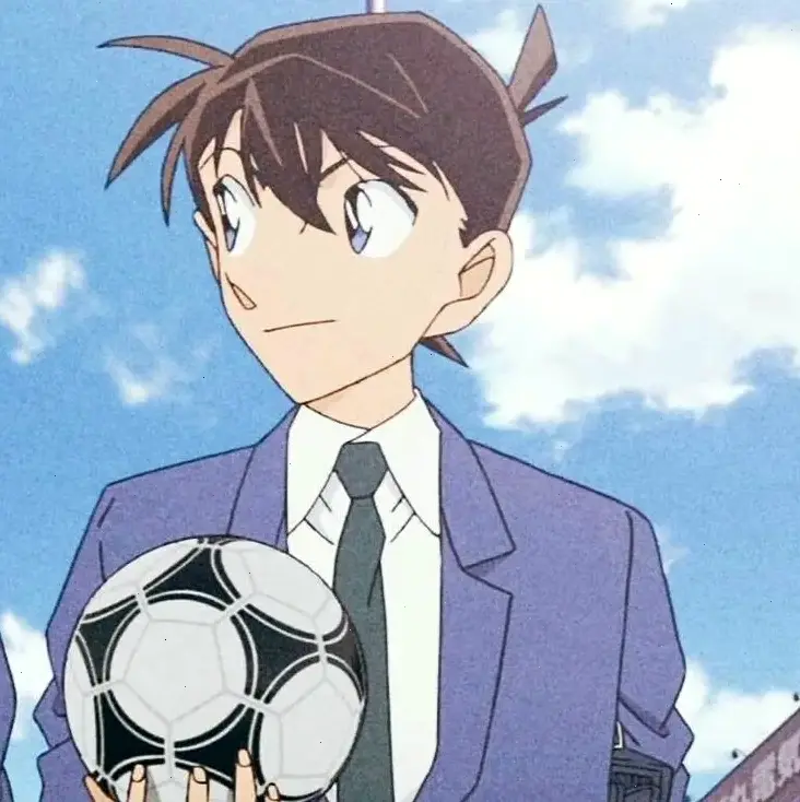Hình ảnh Shinichi: Bộ sưu tập ảnh đẹp về Kudo Shinichi, tái hiện hành trình thám tử huyền thoại.