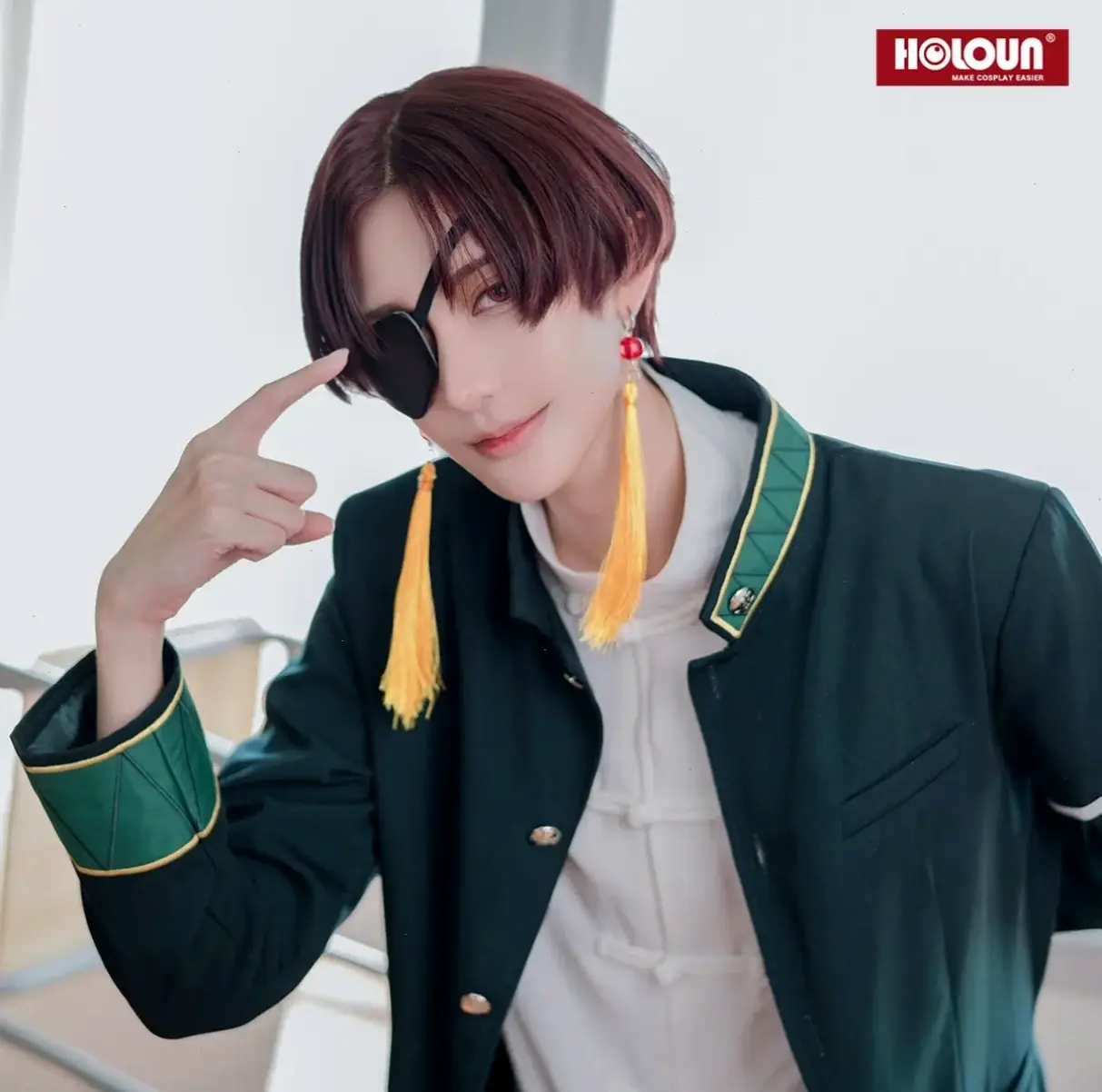 Suou Hayato cosplay hoàn hảo, với trang phục chi tiết và phong cách, mang đến trải nghiệm thú vị cho cộng đồng.
