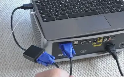 Cách dễ dàng kết nối laptop với máy chiếu cho bạn