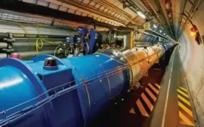 Khám Phá Vụ Va Chạm Lớn Của LHC Ngay Hôm Nay!