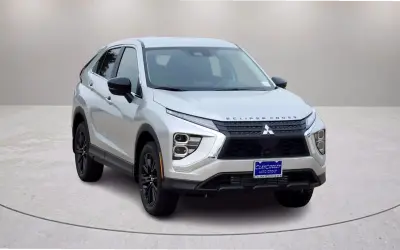 Mitsubishi Eclipse Cross: SUV Lý Tưởng Cho Người Đi Làm Trẻ