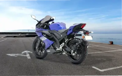 Khám Phá Yamaha R15: Xe Máy Lý Tưởng Cho Doanh Nhân Hiện Đại