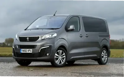Peugeot Traveller: Sự Lựa Chọn Hoàn Hảo Cho Gia Đình Trẻ